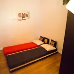 Spacious, modern, equipped apt in République